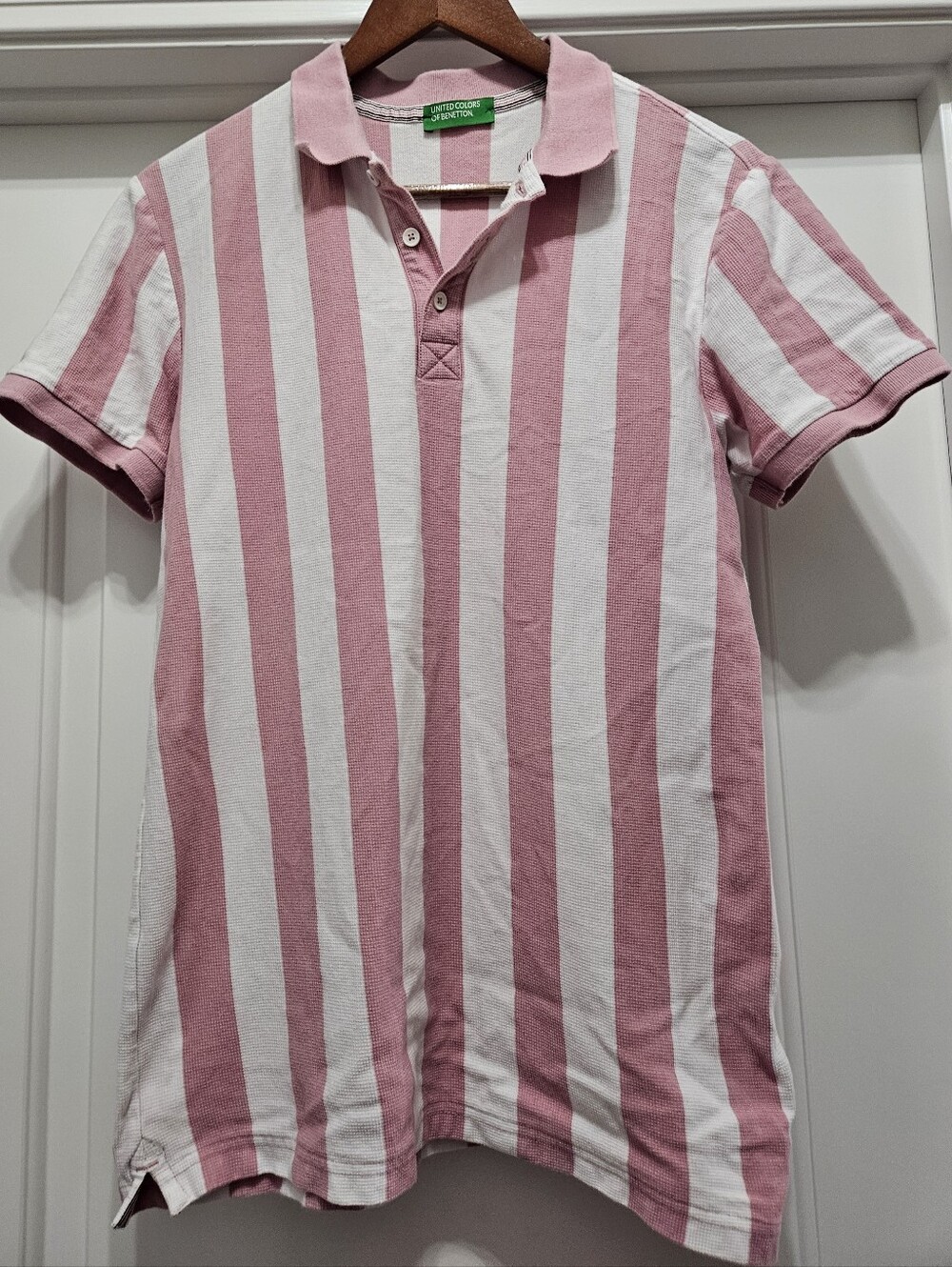 United Colors Of Benetton Pink and White Vertical Stripe Polo